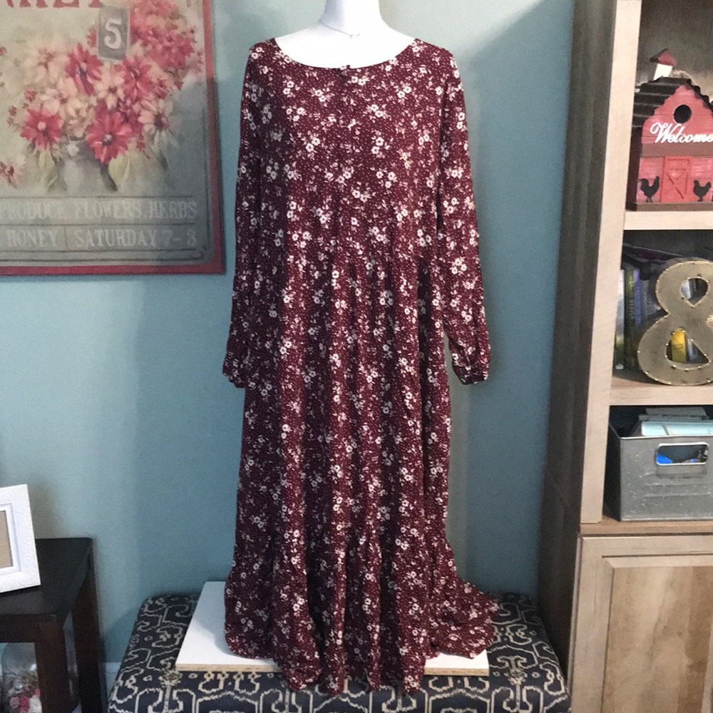 Old navy xxl burgundy peasant dress!